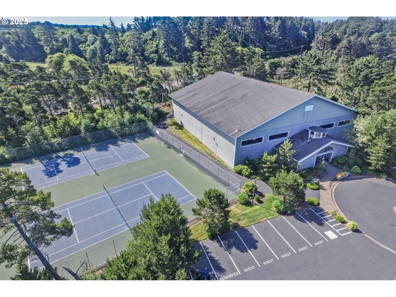 Community Tennis