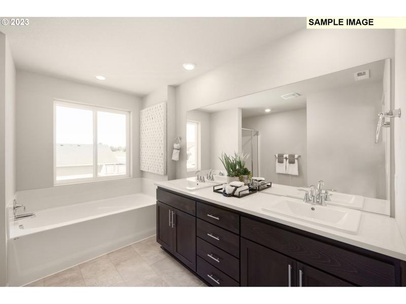 Owner's Suite Bathroom