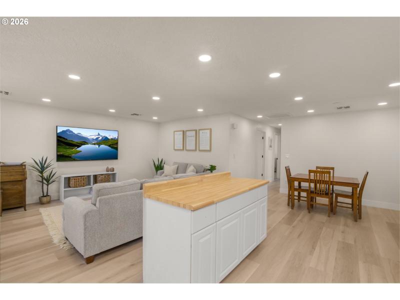 Living Room/Dining Room