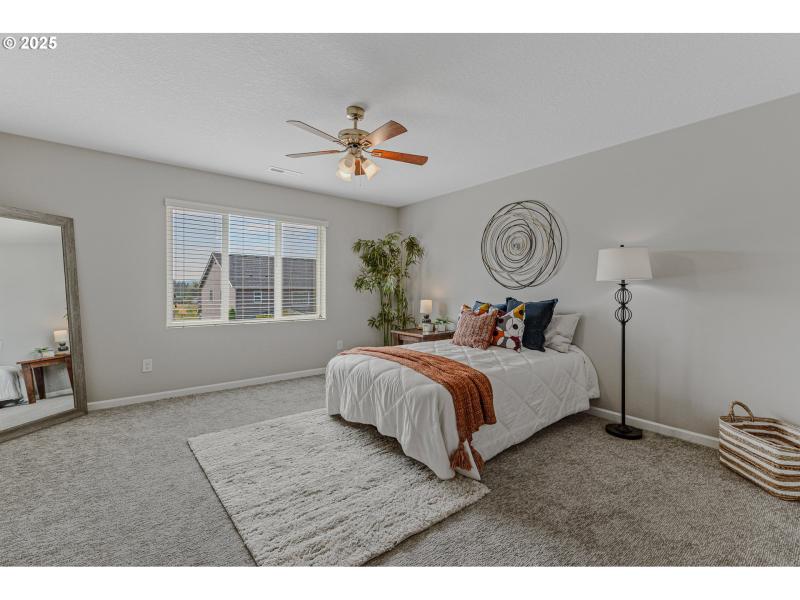 Bedroom, Owner's Suite