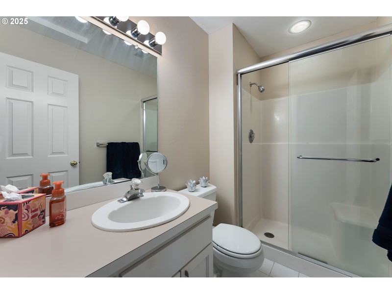 Owner's Suite Bathroom