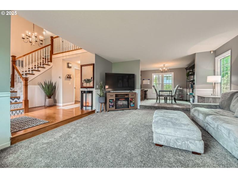 Living Room/Dining Room