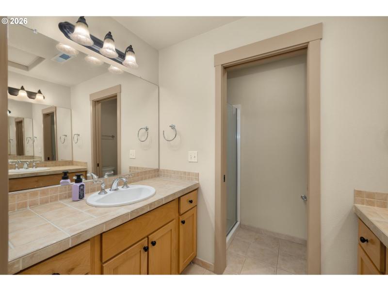 Owner's Suite Bathroom