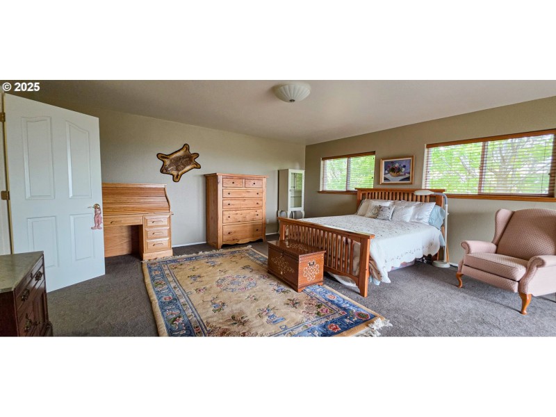 Bedroom, Owner's Suite