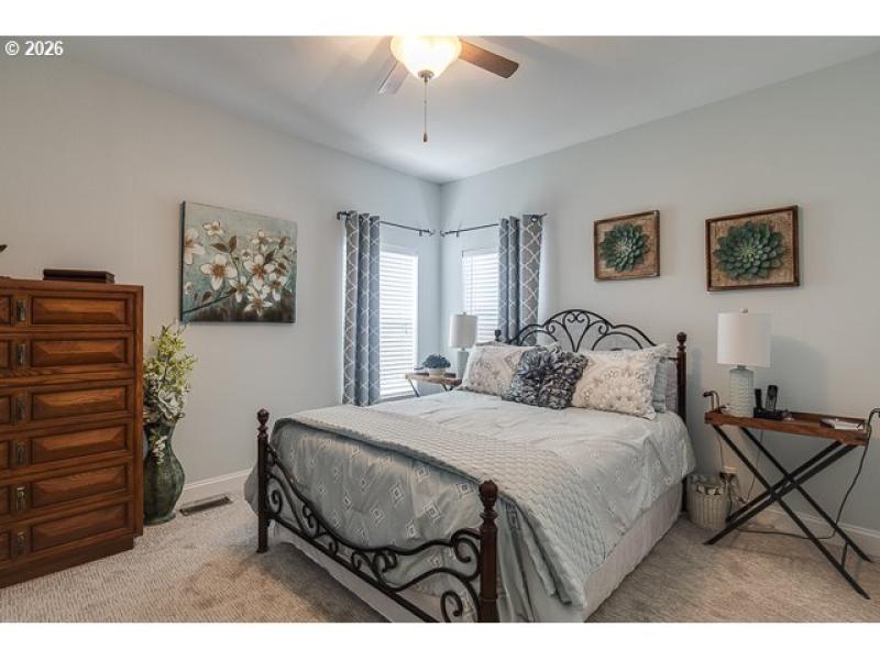 Bedroom, Owner's Suite