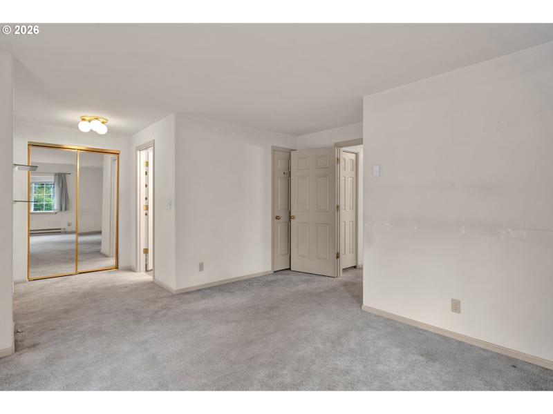 Bedroom, Owner's Suite