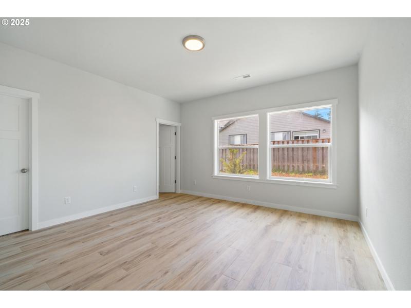 Bedroom, Owner's Suite