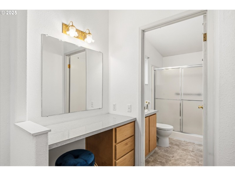 Owner's Suite Bathroom