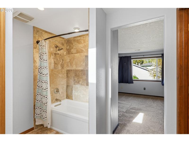 Owner's Suite Bathroom