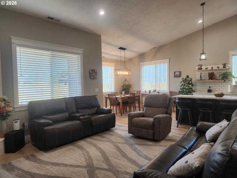 Living Room/Dining Room