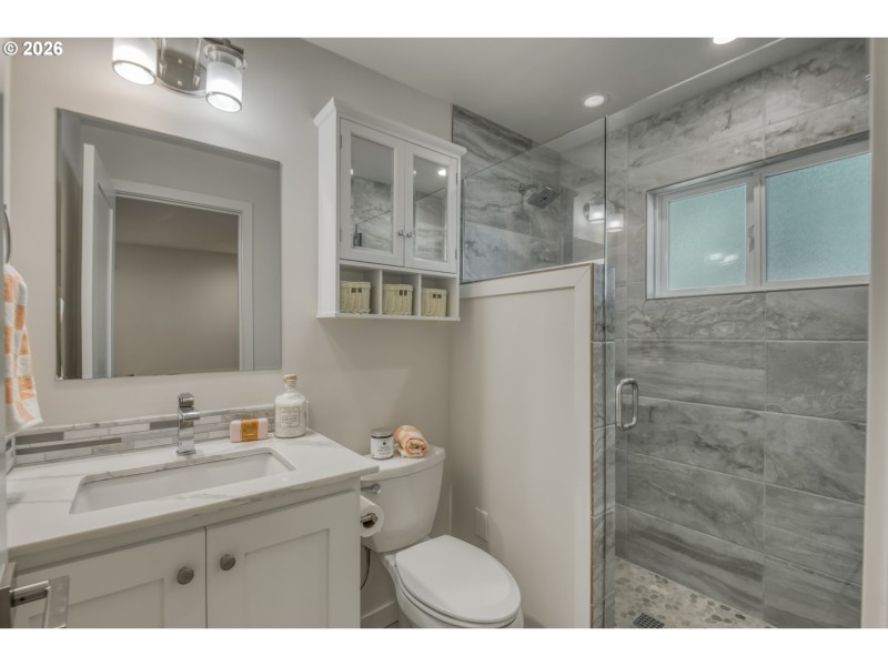 Owner's Suite Bathroom