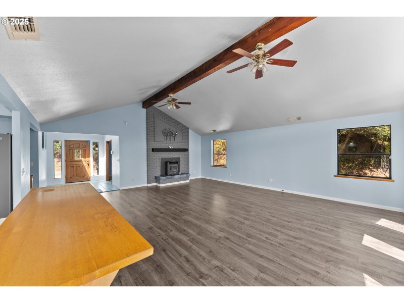 Living Room/Dining Room