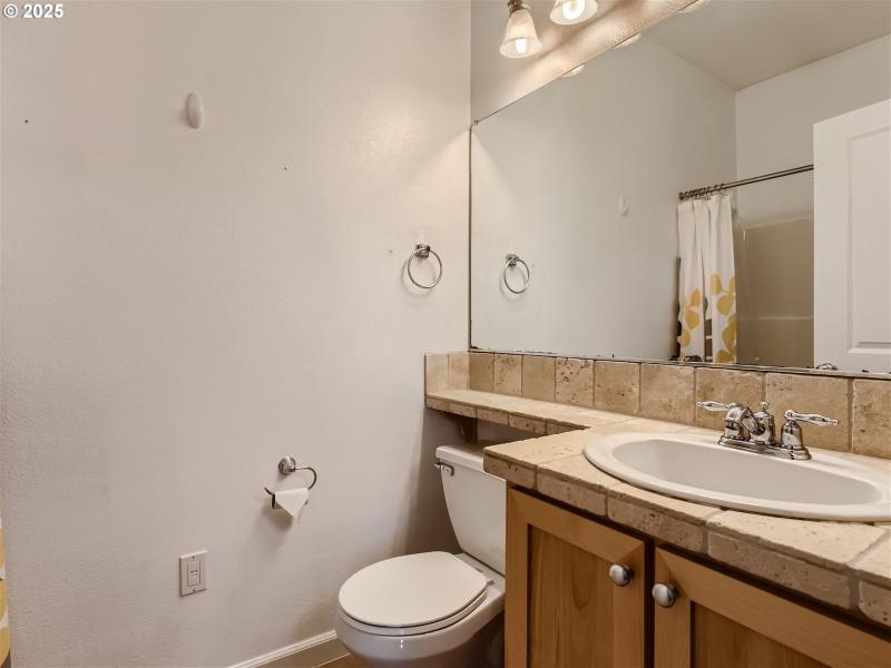 Owner's Suite Bathroom