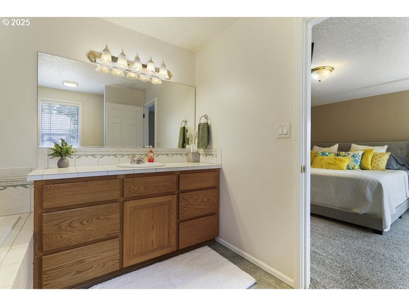 Owner's Suite Bathroom #2