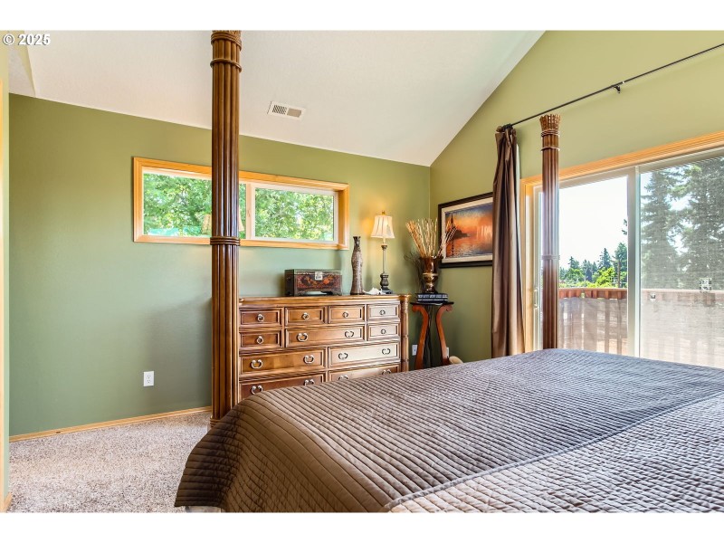 Bedroom, Owner's Suite