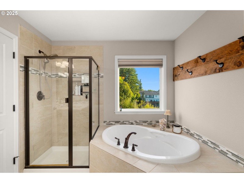 Owner's Suite Bathroom