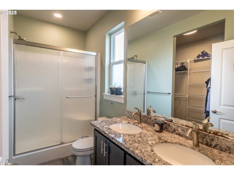 Owner's Suite Bathroom