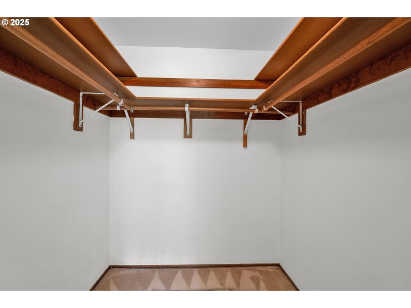 Bedroom, Owner's Suite