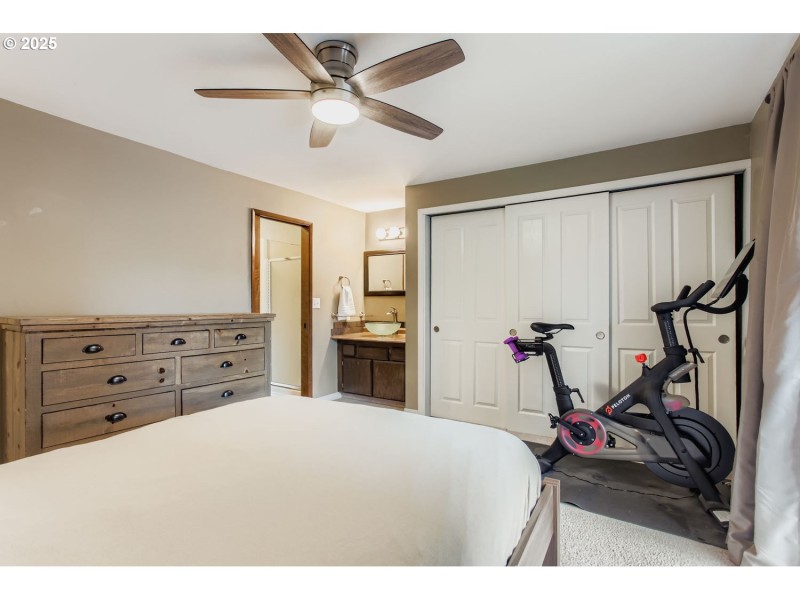 Owner's Suite Bedroom