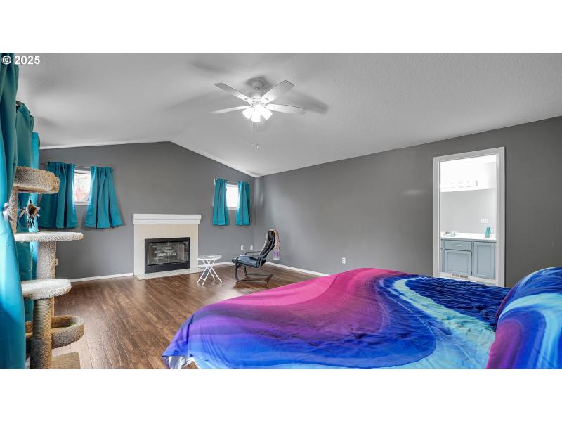 Bedroom, Owner's Suite