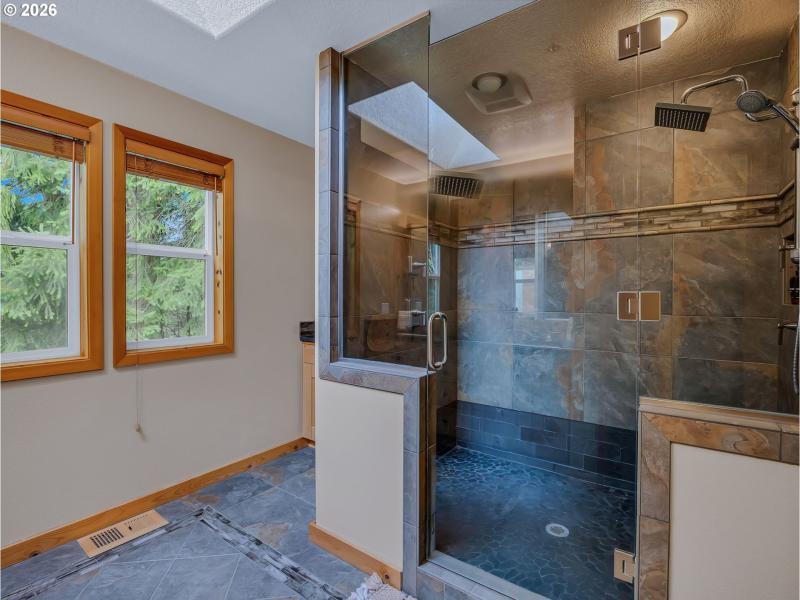 Owner's Suite Bathroom