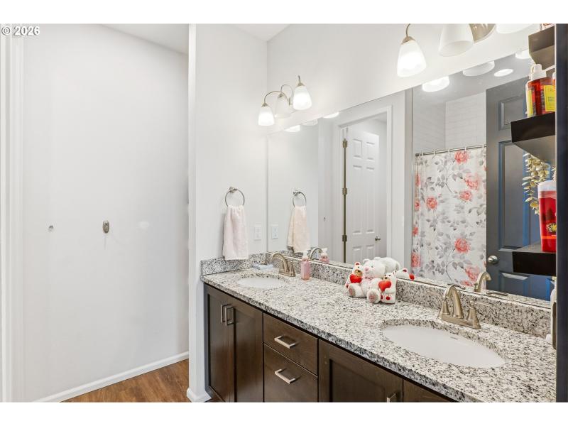 Owner's Suite Bathroom