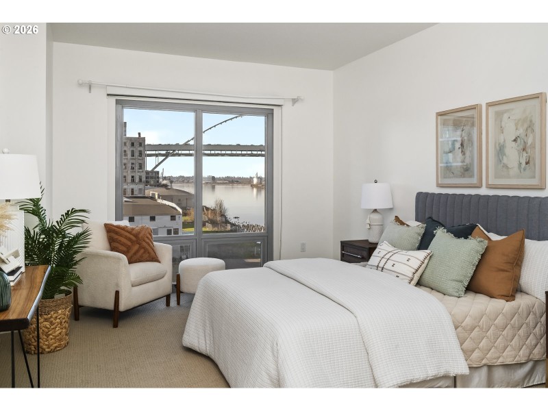 Bedroom, Owner's Suite