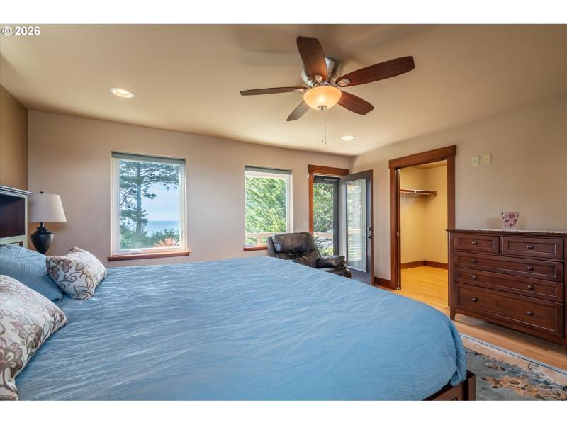 Bedroom, Owner's Suite