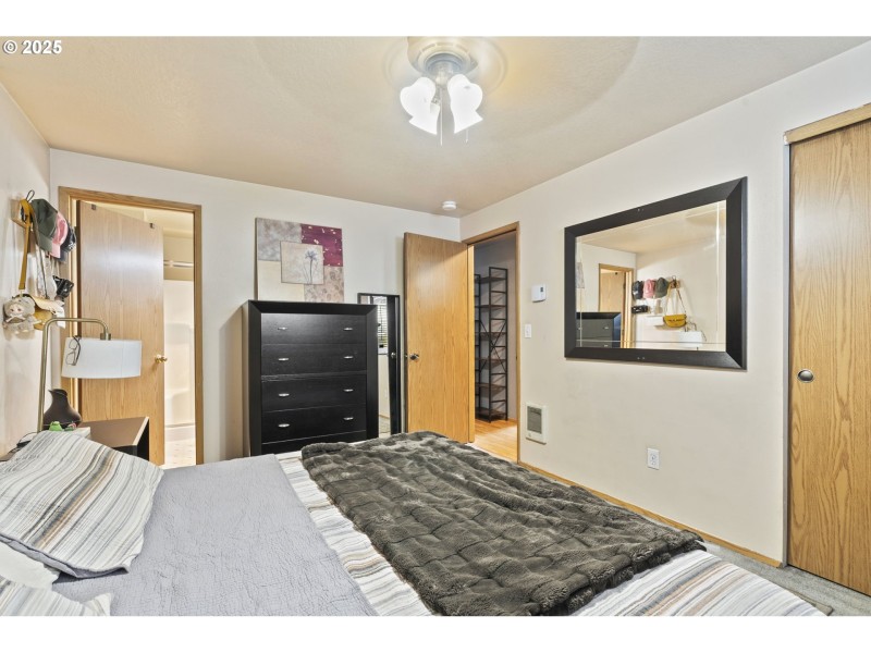 Owner's Suite Bedroom
