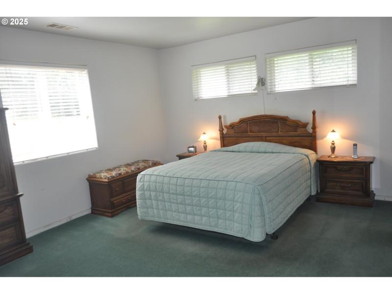 Bedroom, Owner's Suite