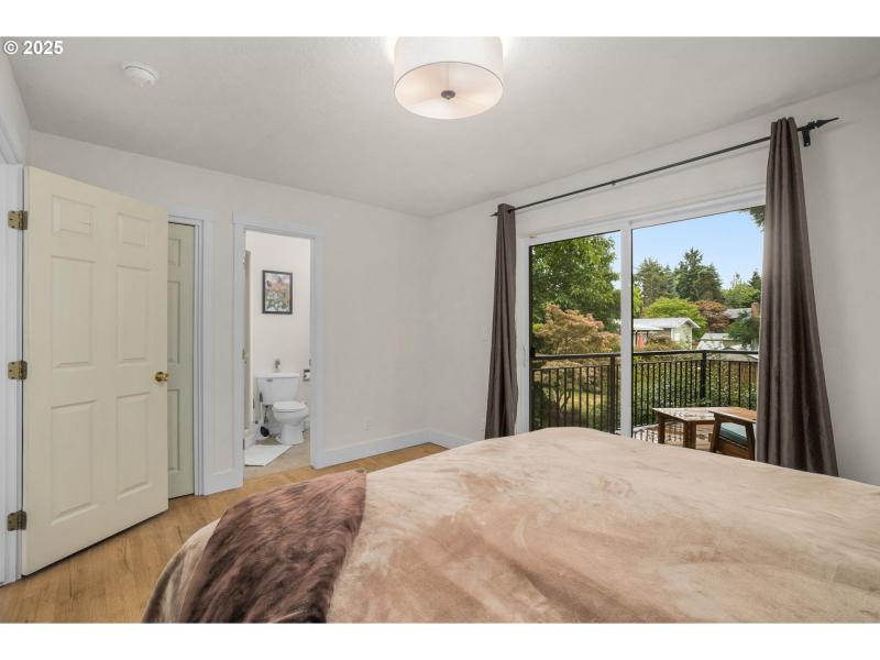 Bedroom, Owner's Suite