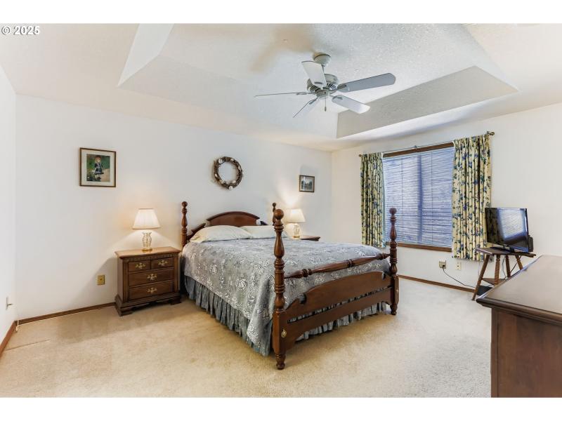 Bedroom, Owner's Suite