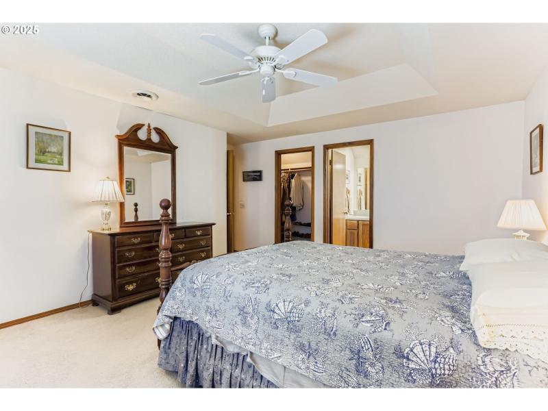 Bedroom, Owner's Suite