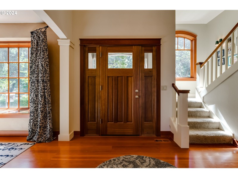 Entrance/Foyer