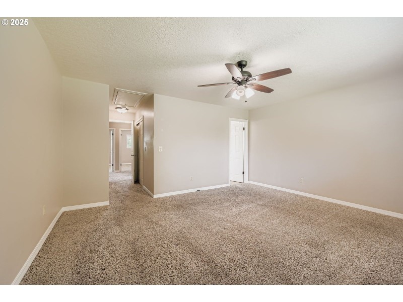 Bedroom, Owner's Suite