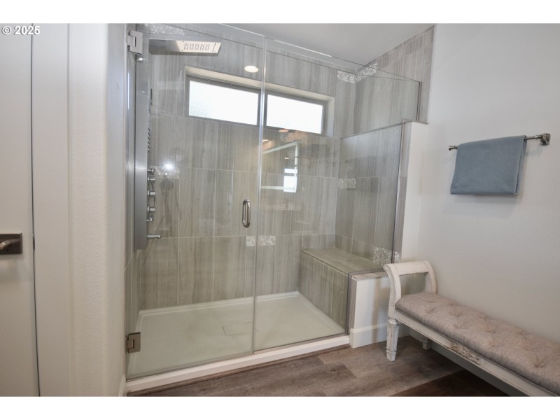 Owner's Suite Bathroom