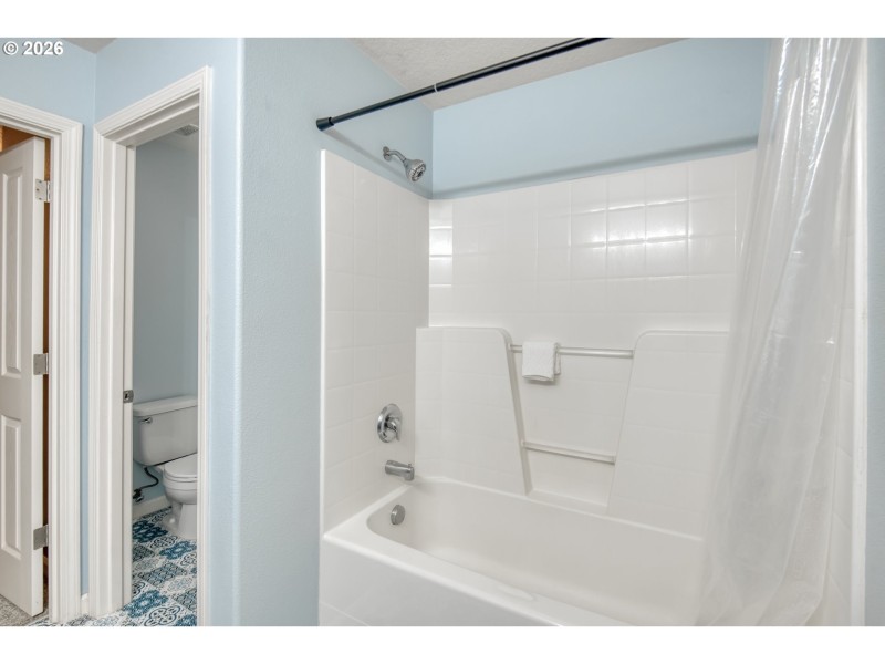 Owner's Suite Bathroom