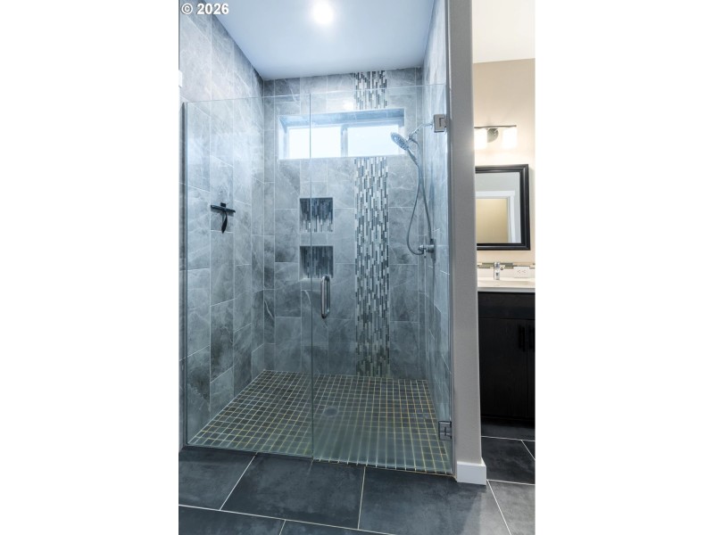 Owner's Suite Bathroom