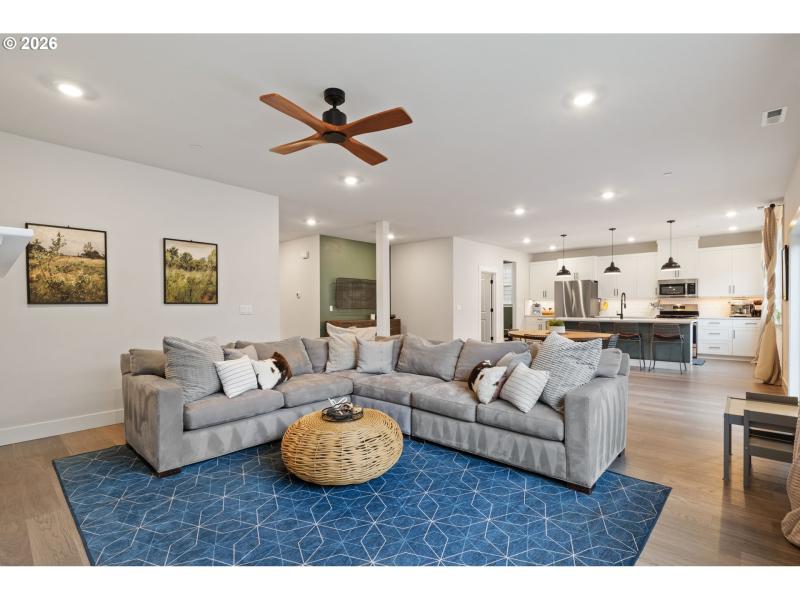 Living Room/Dining Room