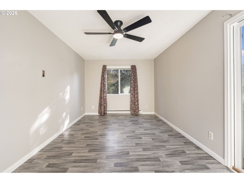 Bedroom, Owner's Suite