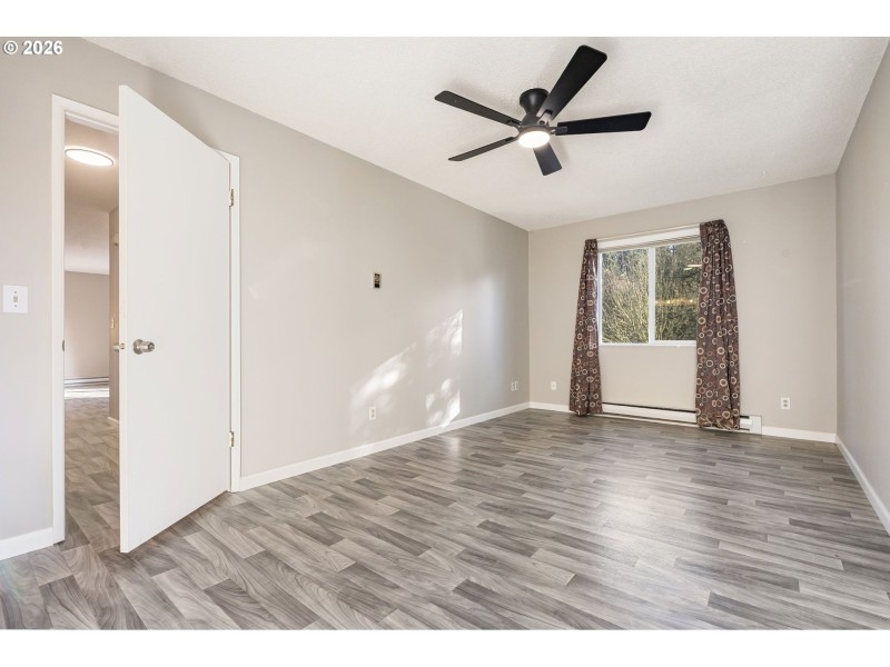 Bedroom, Owner's Suite