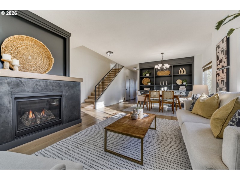 Living Room/Dining Room