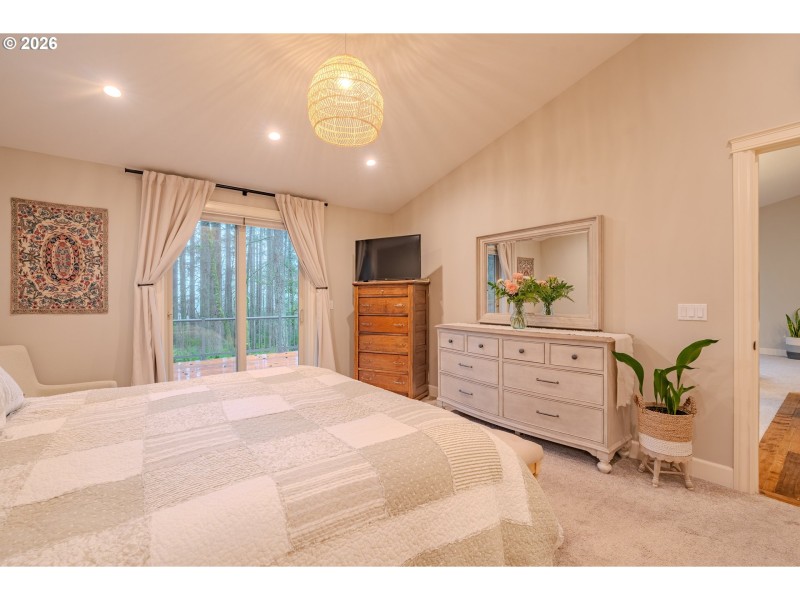 Bedroom, Owner's Suite