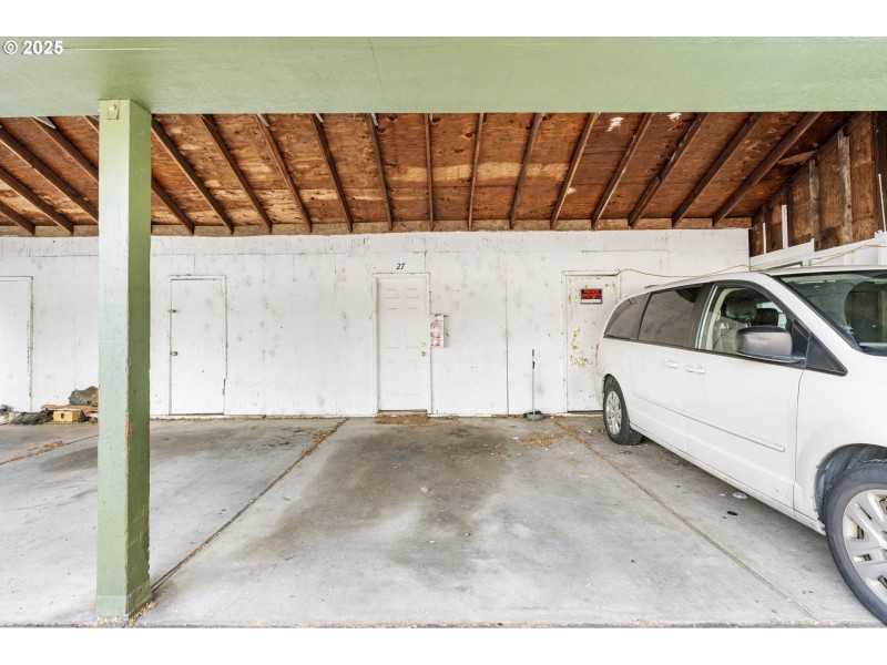 Carport