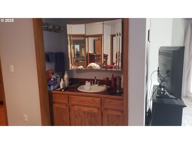 Bedroom, Owner's Suite