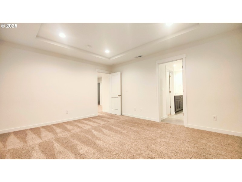 Bedroom, Owner's Suite