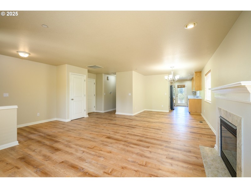 Living Room/Dining Room