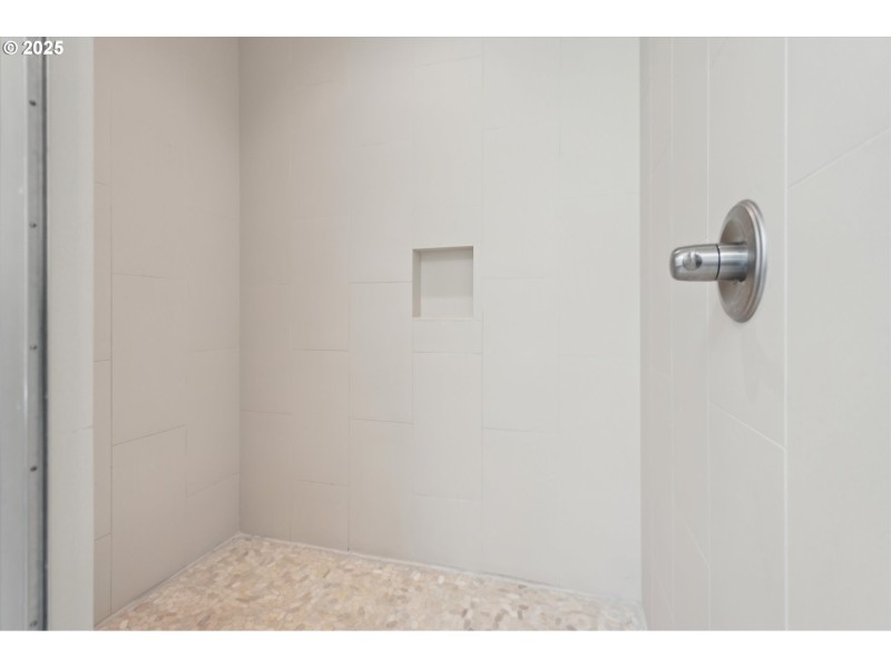 Bedroom, Owner's Suite