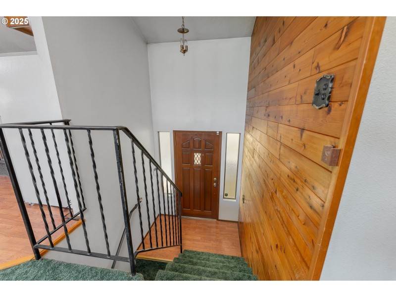 Entrance/Foyer