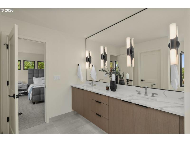 Owner's Suite Bathroom